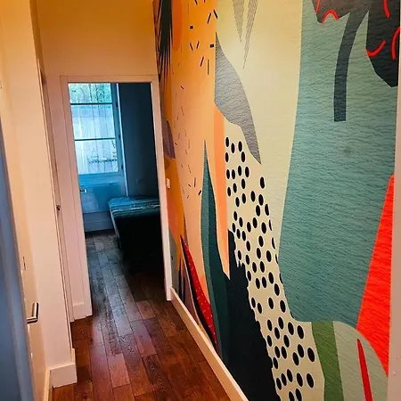 65 M2 Centre Apartment